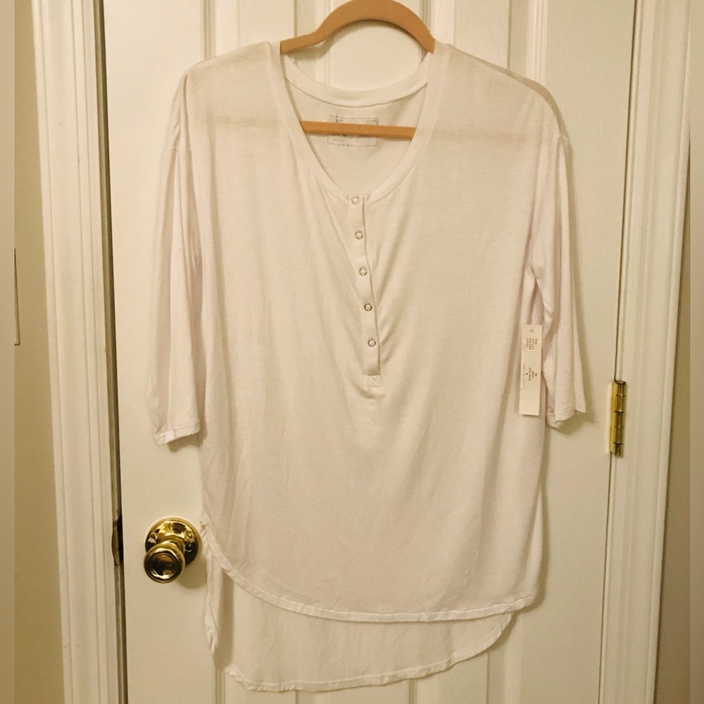 NWT Sweet Romeo white top